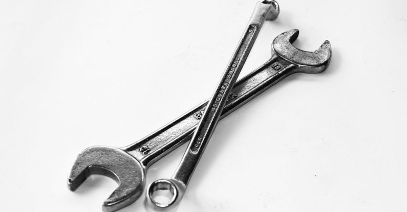 Settings - Stainless Steel Close Wrench on Spanner